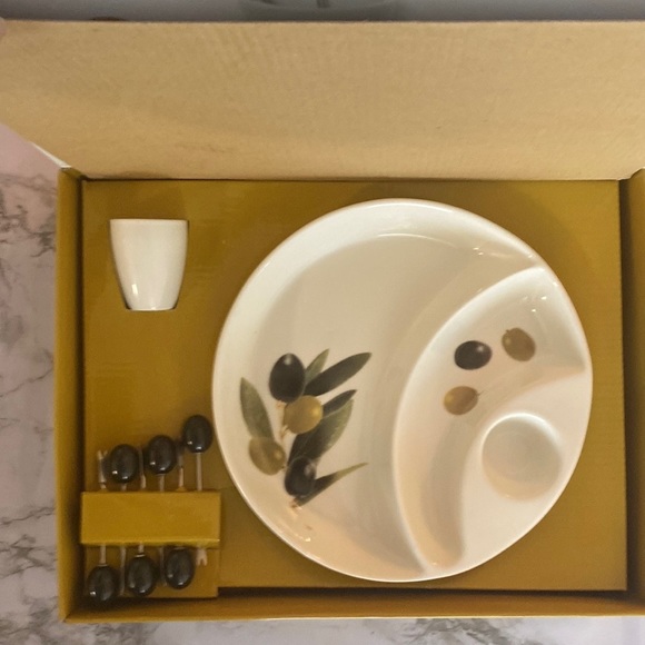 Easy Life Party Plate Selection Original Italian Design - Picture 3 of 5